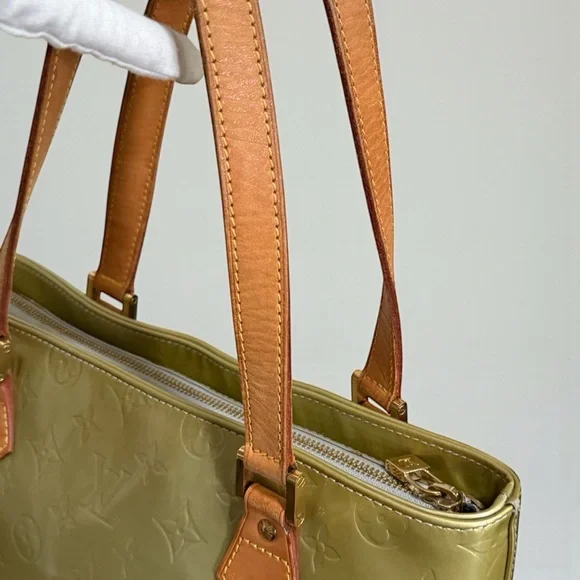 Authentic Louis Vuitton Vernis Houston Tote Shoulder Bag! Comes with COA! - Picture 8 of 16